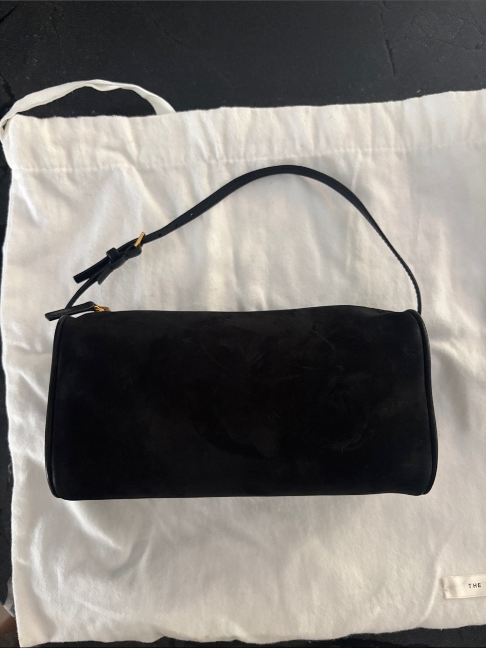The Row 90’s bag in black suede - Picture 6 of 10